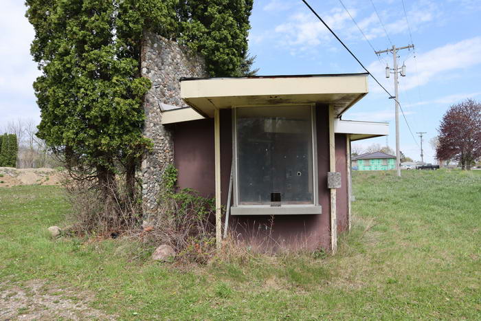Devils Lake Drive-In Theatre - May 1 2021